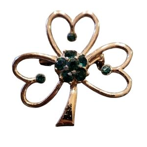 Vtg Beatrix Elegant Gold and Green Clover Brooch
